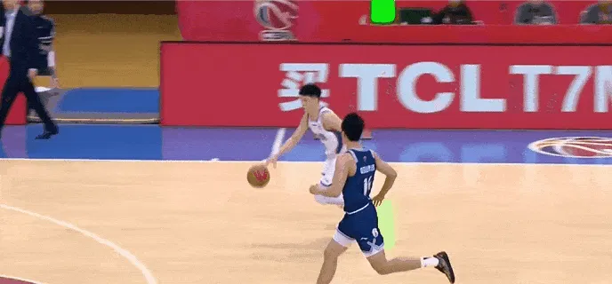 开云中国-林庭谦接连抢断反击得手，个人5投5中得到11分