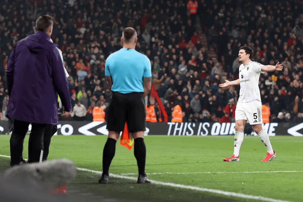 开云手机注册-曼晚：马奎尔因不当行为被英足总指控，禁赛可能多达2场以上